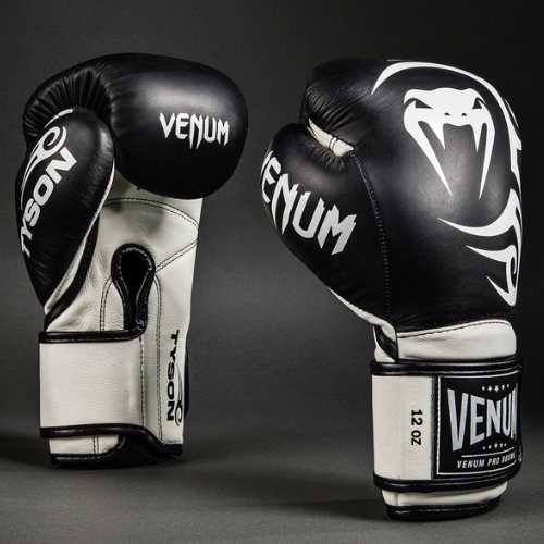 Luva Venum Giant 2.0 Mike Tyson - Velcro e cadarço