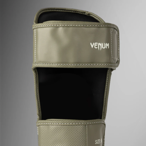 Caneleira Venum Impact Escamas