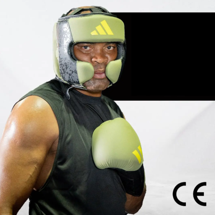 Capacete de luta Adidas X Anderson Silva
