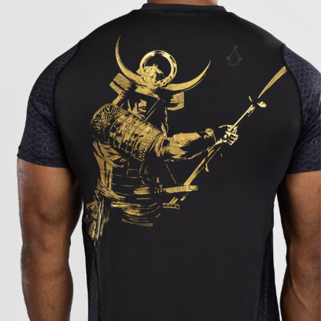 Camiseta de compressão Venum Assassin's Creed Shadows - Manga Curta