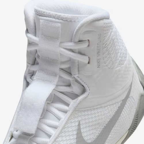 Tênis de Wrestling Nike Tawa