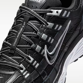 Tênis Nike P-6000