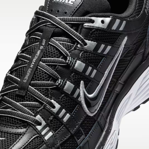 Tênis Nike P-6000