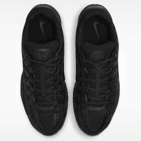 Tênis Nike P-6000