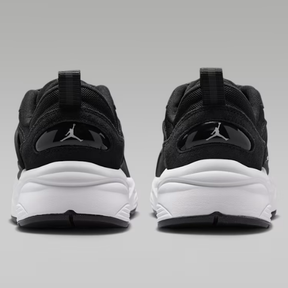 Tênis Nike - Jordan Trunner O/S