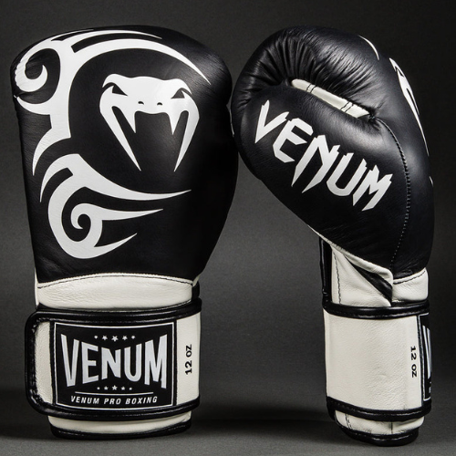 Luva Venum Giant 2.0 Mike Tyson  - Velcro e cadarço