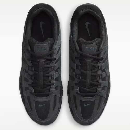 Tênis Nike P-6000