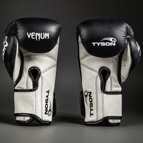 Luva Venum Giant 2.0 Mike Tyson  - Velcro e cadarço