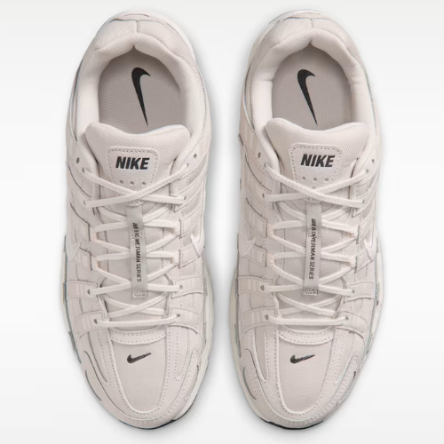 Tênis Nike P-6000