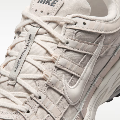 Tênis Nike P-6000