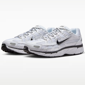 Tênis Nike P-6000