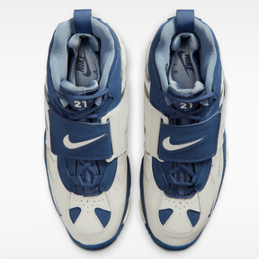 Tênis Nike - Air Diamond Turf II