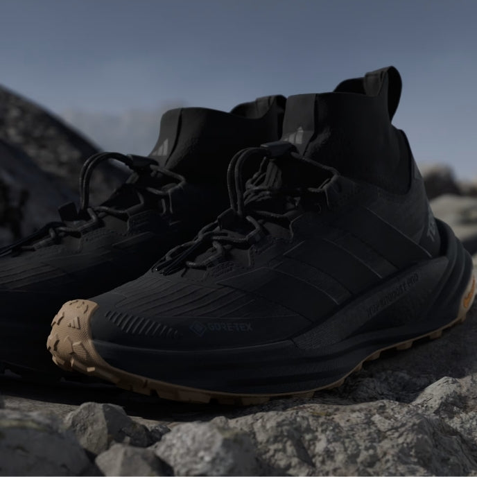 Tênis de trilha Adidas - Terrex Free Hiker 3 Ultra Gore-Tex