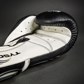 Luva Venum Giant 2.0 Mike Tyson  - Velcro e cadarço