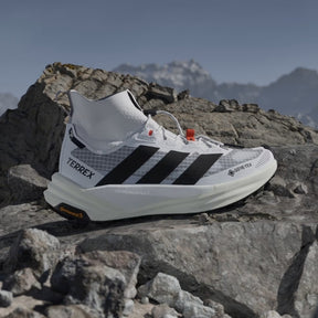 Tênis de trilha Adidas - Terrex Free Hiker 3 Ultra Gore-Tex
