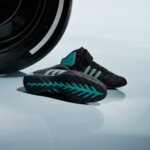 Tênis Adidas Adiracer Hi Mercedes-AMG Petronas F1
