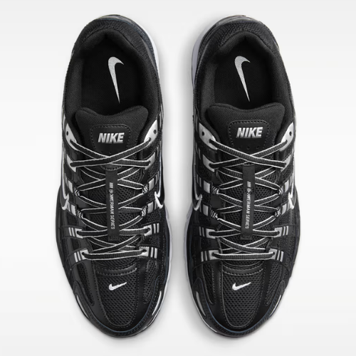 Tênis Nike P-6000