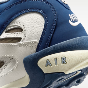 Tênis Nike - Air Diamond Turf II