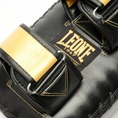 Manopla Leone - PUNCH AND KICK