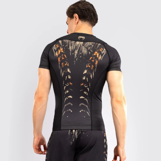 Camiseta de compressão Venum Tiger - manga curta