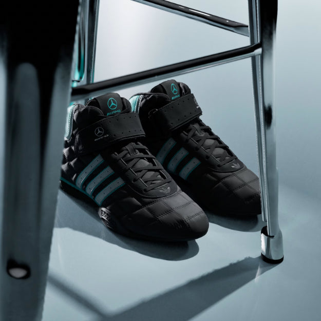 Tênis Adidas Adiracer Hi Mercedes-AMG Petronas F1
