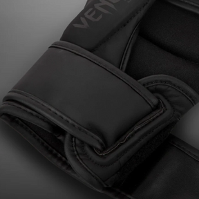 Luva de Sparring Venum Challenger 3.0