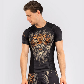Camiseta de compressão Venum Tiger - manga curta